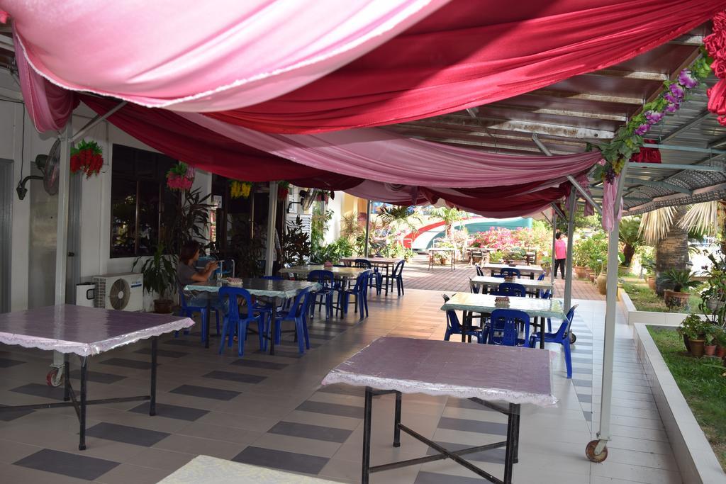 Hotel Sri Garden Sdn. Bhd. Kangar Exterior foto